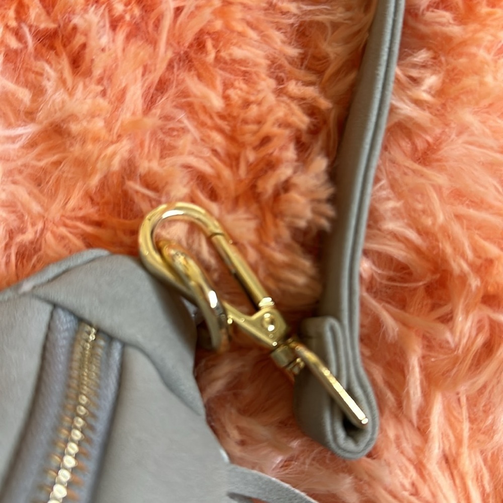 NWT Faux leather fringe fanny pack - Picture 3 of 5